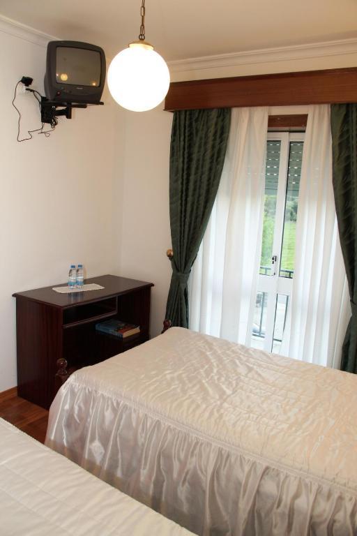 Bed and Breakfast O Pelicano Alfaiates Zimmer foto